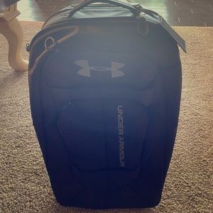 Under Armour International wheeled suitcase